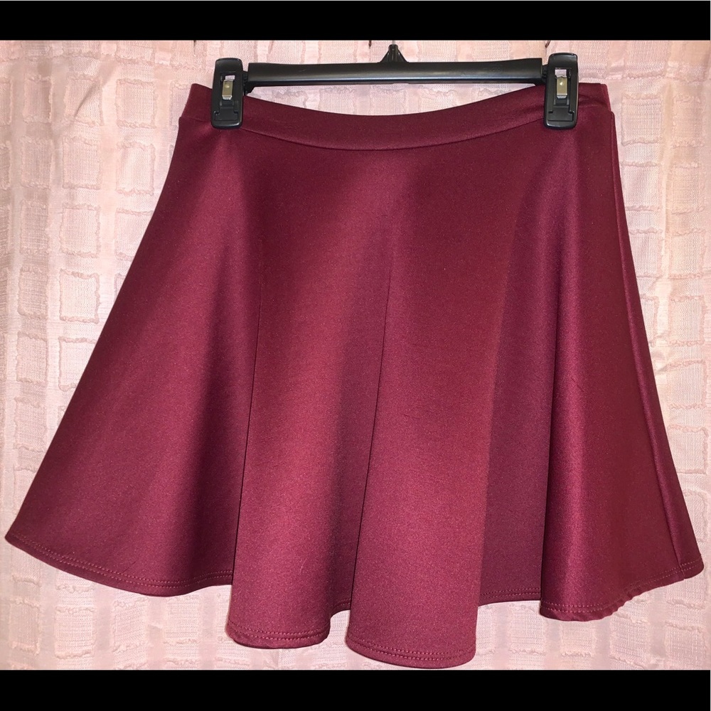 Maroon skater skirt
